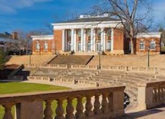 Students Get Creative After Study Abroad Cancellation