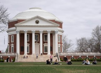 University Expands Outdoor Gathering Limits to 25 Individuals