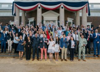 Immigrants Become Citizens: July 4th at Monticello